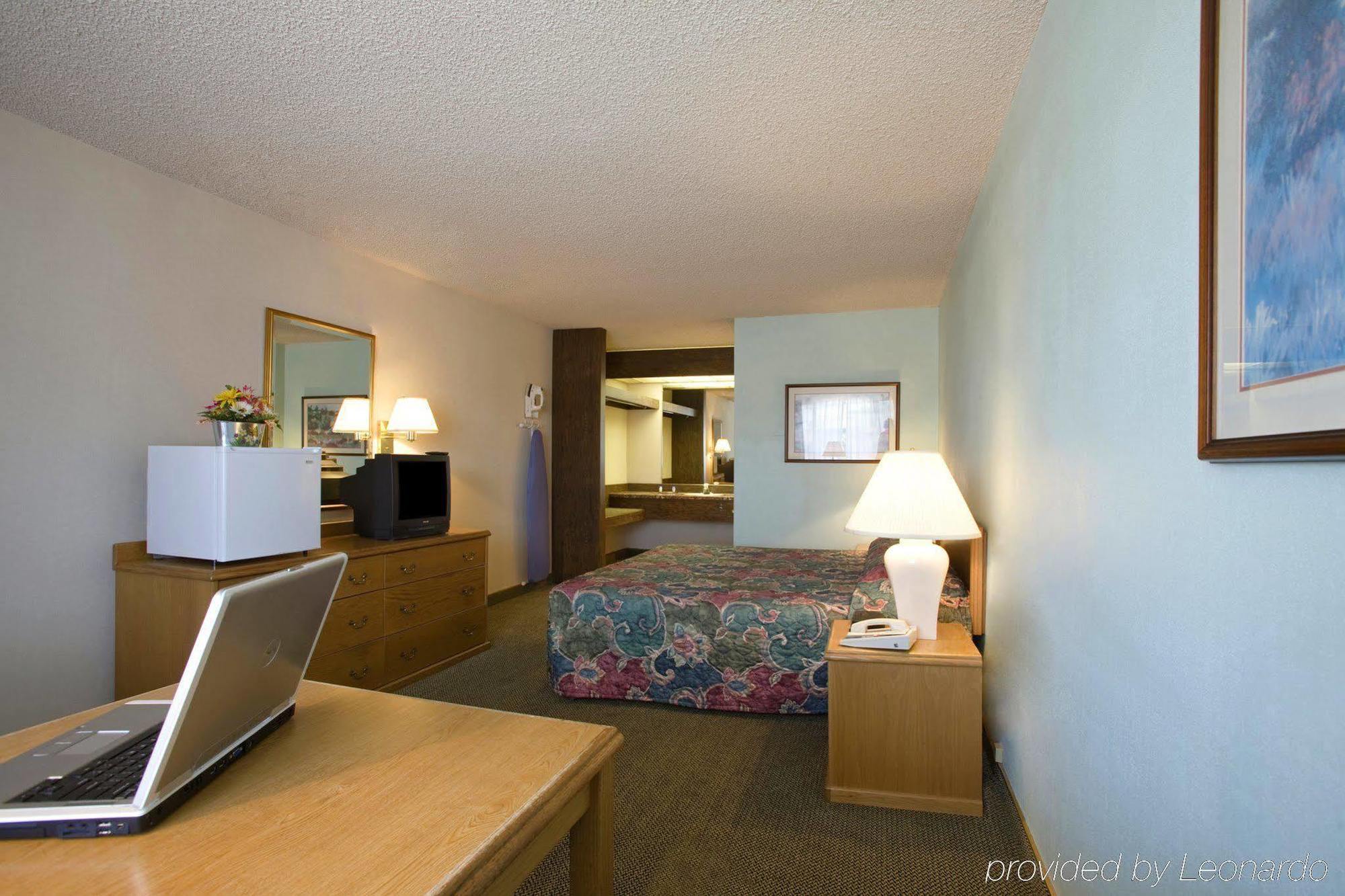 Travelodge By Wyndham Aberdeen Room photo